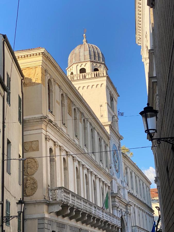 Catoo Dimora Di Design Park In Palazzo Nobiliare Al Duomo Apartment Падуа Екстериор снимка