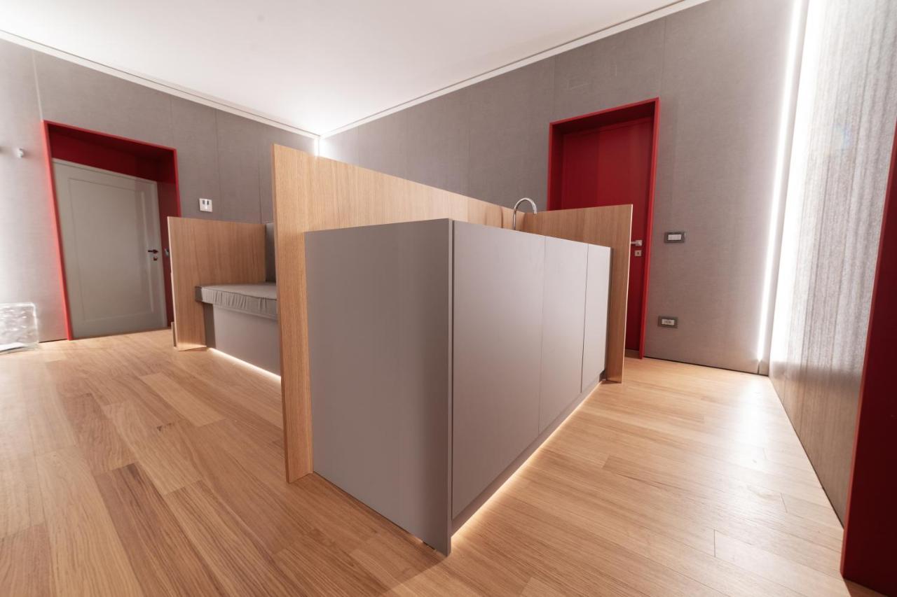 Catoo Dimora Di Design Park In Palazzo Nobiliare Al Duomo Apartment Падуа Екстериор снимка