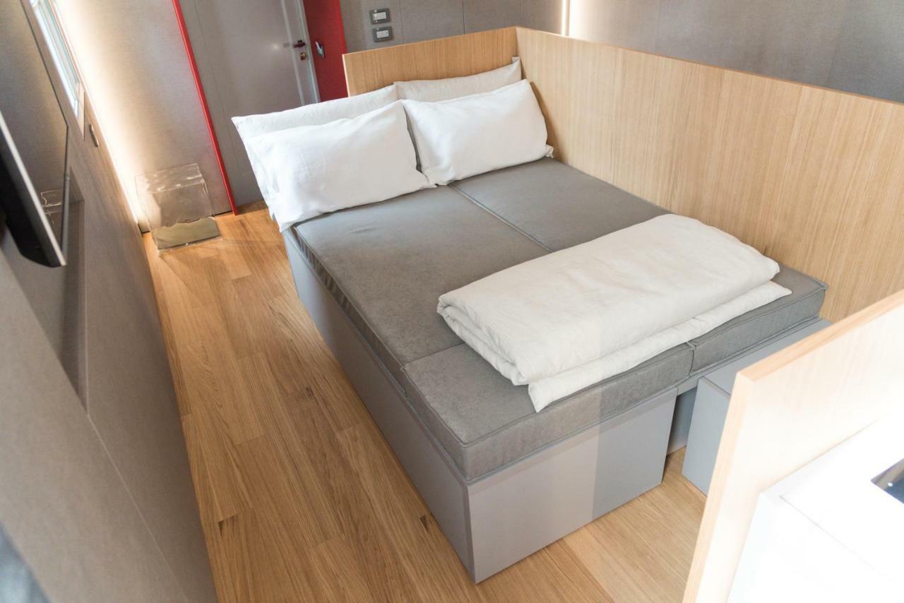 Catoo Dimora Di Design Park In Palazzo Nobiliare Al Duomo Apartment Падуа Екстериор снимка